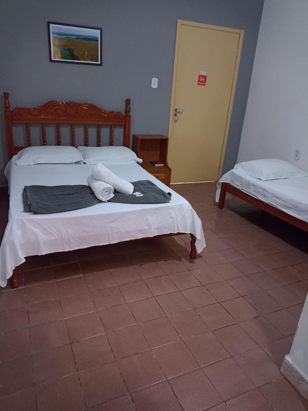 China Hotel Canindé de São Francisco Esterno foto